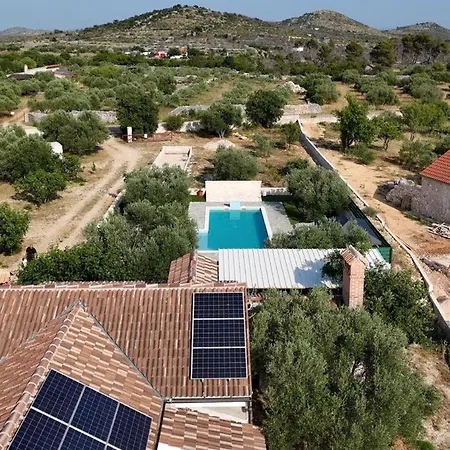 Villa Barba Ive - With Pool *