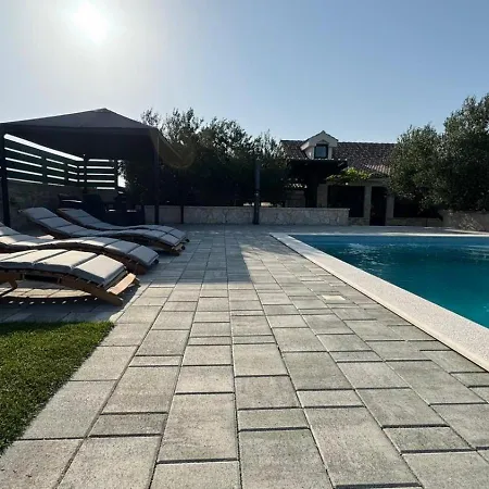 Barba Ive - With Pool * Vodice